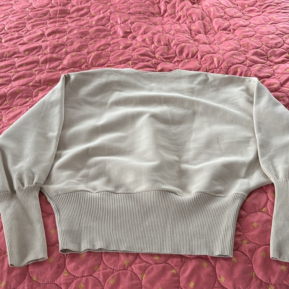 Express Sweaters - Picture 4 of 5